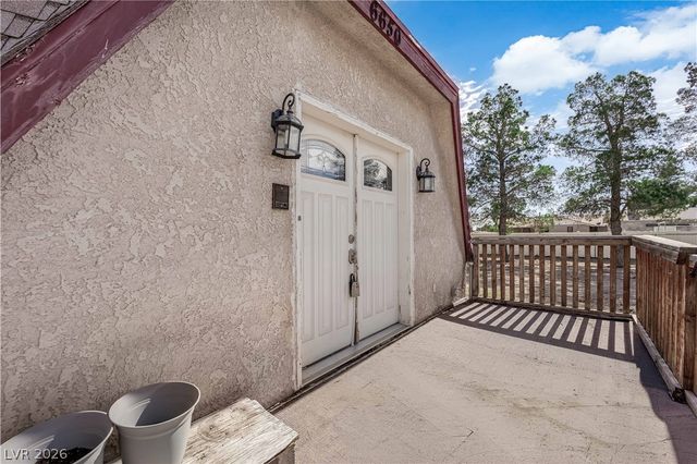 6650 Desperado Street, Las Vegas, NV 89131