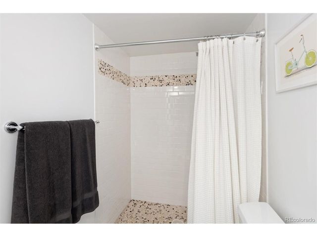 790 N Washington St 1210, Denver, CO 80203