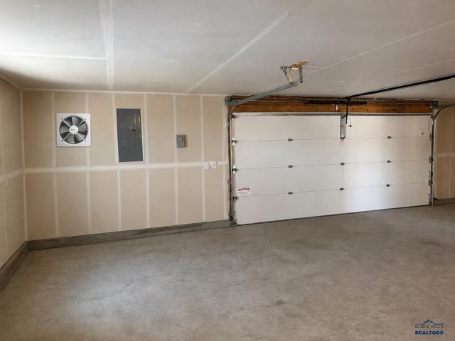 709 FARLOW AVE, Rapid City, SD 57701