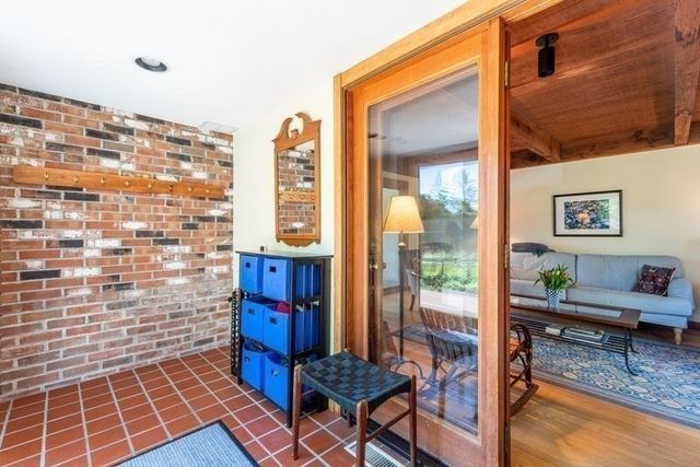 400 Middle St, Amherst, MA 01002