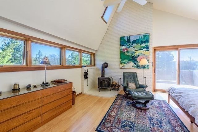 400 Middle St, Amherst, MA 01002