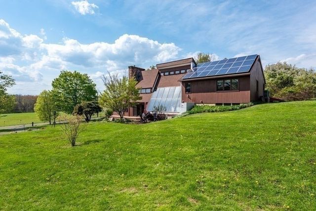 400 Middle St, Amherst, MA 01002