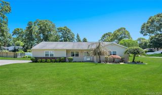 5 Half Hollow Road, Selden, NY 11784