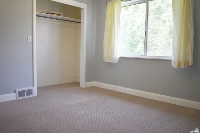 490 S AVERETT AVE, Springville, UT 84663