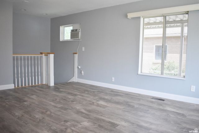 490 S AVERETT AVE, Springville, UT 84663