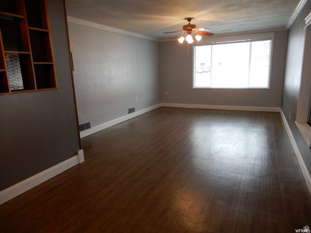 490 S AVERETT AVE, Springville, UT 84663