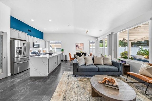 27432 Cobble, Corona, CA 92883