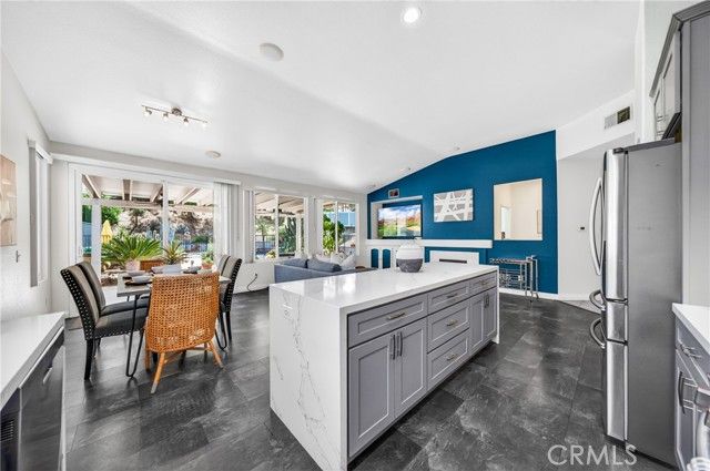 27432 Cobble, Corona, CA 92883