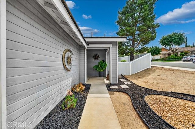 27432 Cobble, Corona, CA 92883