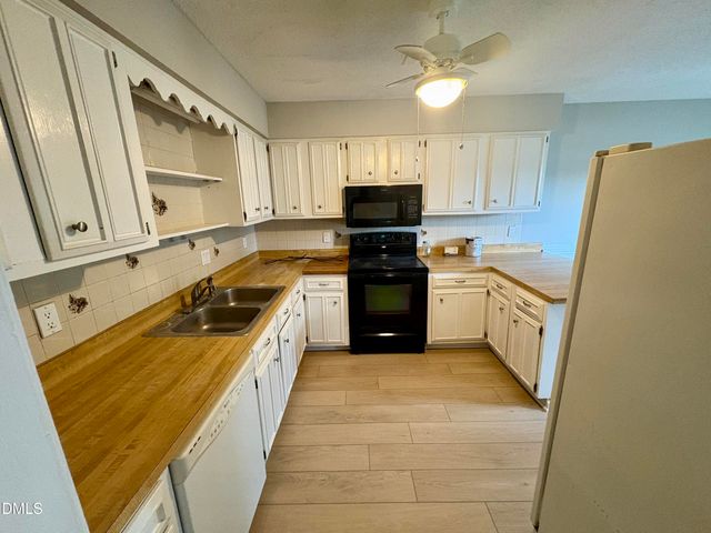 4609 Grinding Stone Drive D, Raleigh, NC 27604