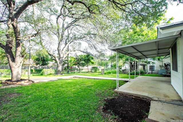 6702 Forest Dell St, San Antonio, TX 78240