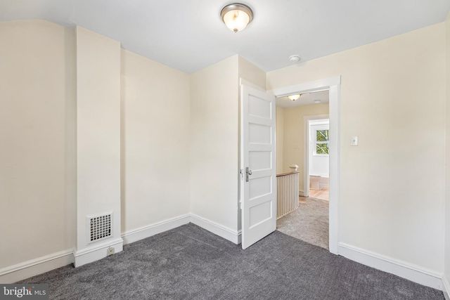 6 SENECA ST, Essington, PA 19029