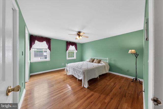 2223 ROSEWOOD DR, Wilmington, DE 19810