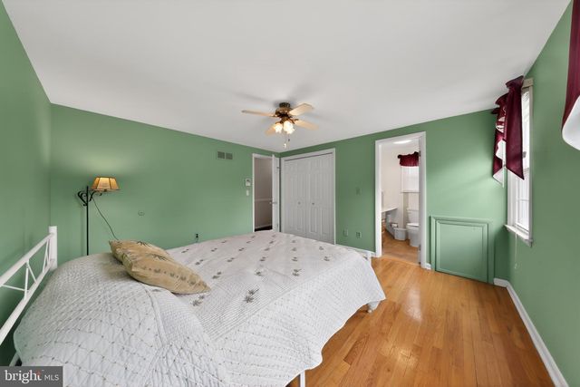 2223 ROSEWOOD DR, Wilmington, DE 19810