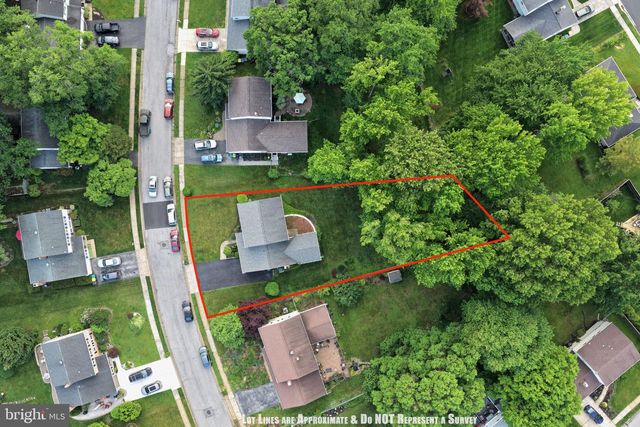 2223 ROSEWOOD DR, Wilmington, DE 19810