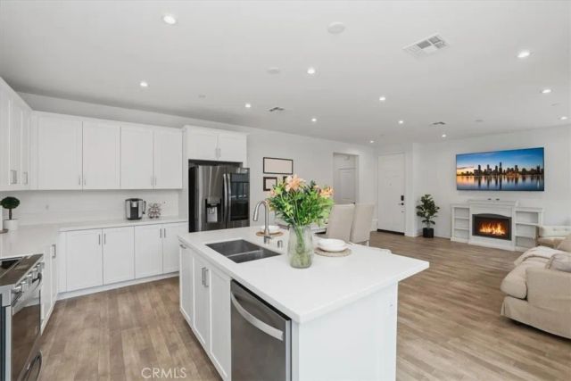 16080 Olivas Lane, Fontana, CA 92336