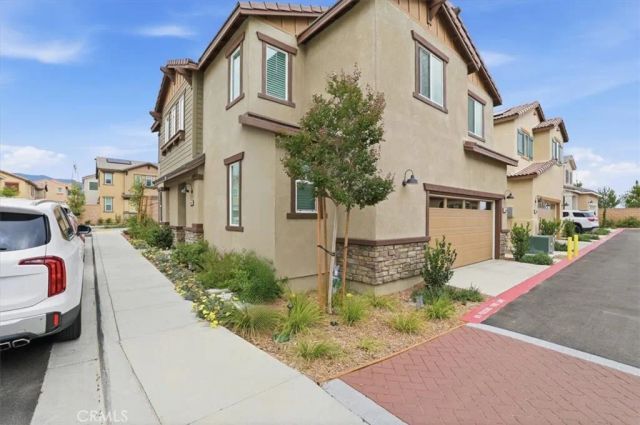16080 Olivas Lane, Fontana, CA 92336