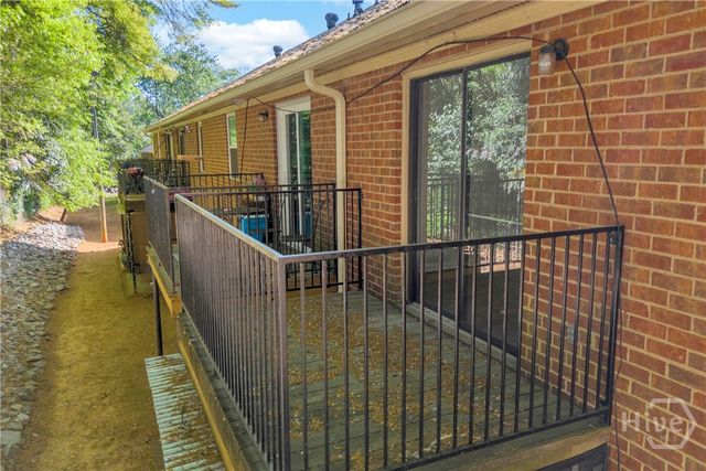 1688 Prince Avenue 101, Athens, GA 30606
