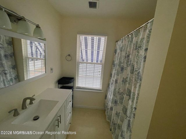 520 3rd Avenue W, Avon-by-the-sea, NJ 07717