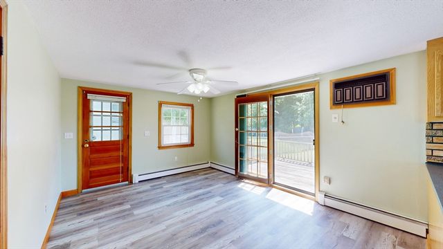 160 Burnham Road, Lowell, MA 01852