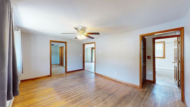 160 Burnham Road, Lowell, MA 01852