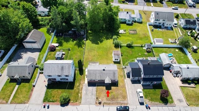 160 Burnham Road, Lowell, MA 01852
