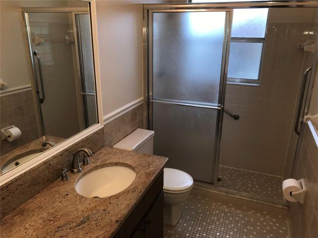 3705 34TH AVE DRIVE W, Bradenton, FL 34205