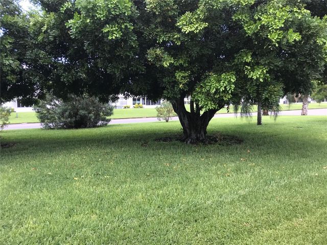 3705 34TH AVE DRIVE W, Bradenton, FL 34205