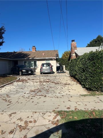 495 W C Street, Colton, CA 92324