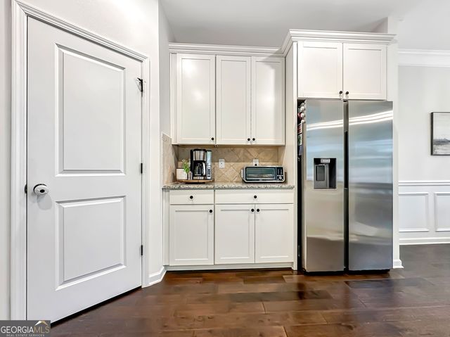 110 Brookview Drive, Newnan, GA 30265