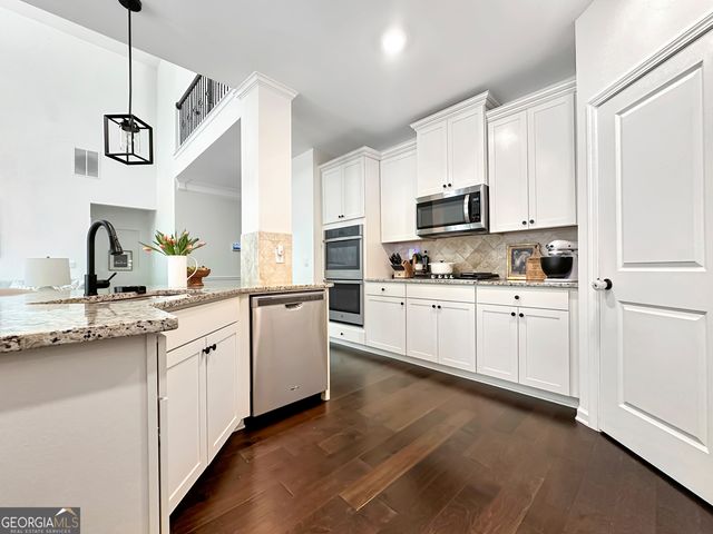 110 Brookview Drive, Newnan, GA 30265