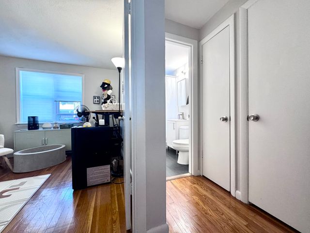 14 Vinal St 1, Boston, MA 02135