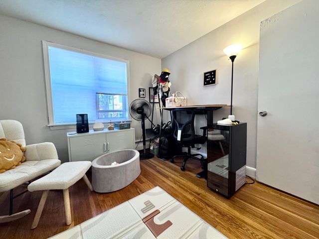 14 Vinal St 1, Boston, MA 02135