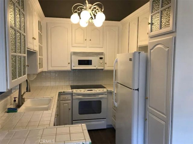 5945 Armaga Spring Road B, Rancho Palos Verdes, CA 90275