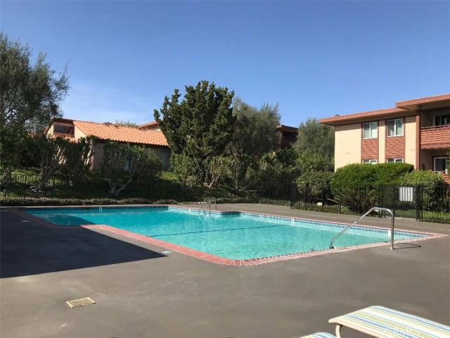 5945 Armaga Spring Road B, Rancho Palos Verdes, CA 90275