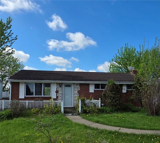 1852 Virginia Via, Canton Twp, PA 15301