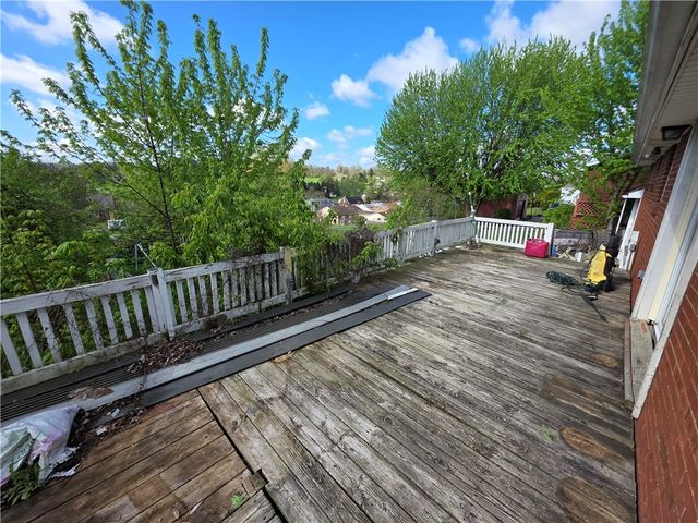 1852 Virginia Via, Canton Twp, PA 15301