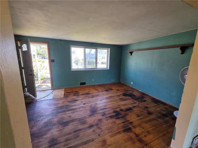 1852 Virginia Via, Canton Twp, PA 15301