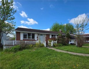 1852 Virginia Via, Canton Twp, PA 15301
