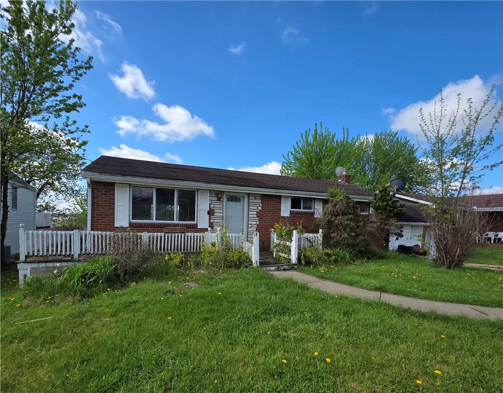 1852 Virginia Via, Canton Twp, PA 15301