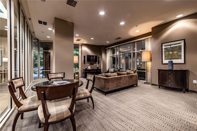 2626 Peachtree NW Road 412, Atlanta, GA 30305