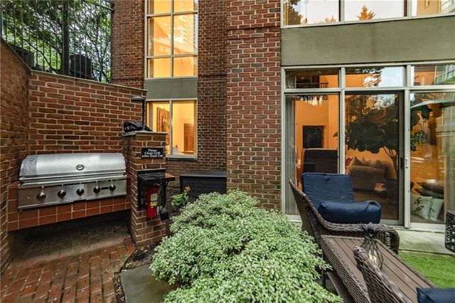 2626 Peachtree NW Road 412, Atlanta, GA 30305