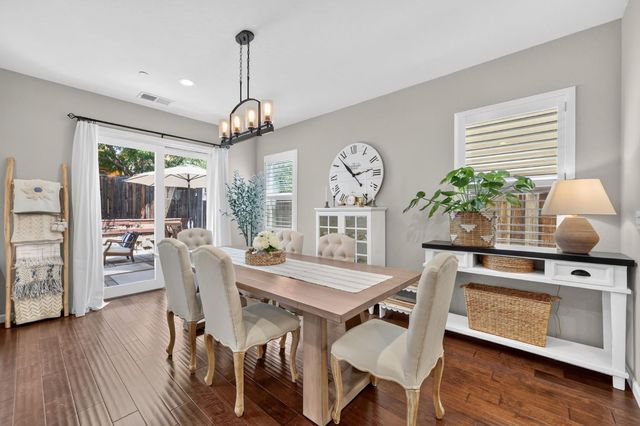 715 Wagon Trail Way, Rocklin, CA 95765