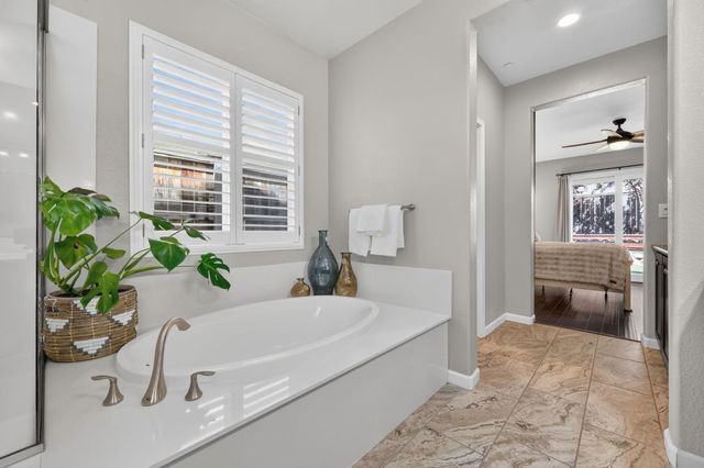 715 Wagon Trail Way, Rocklin, CA 95765