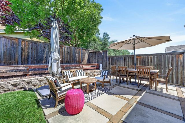 715 Wagon Trail Way, Rocklin, CA 95765