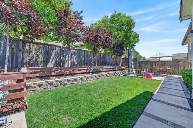 715 Wagon Trail Way, Rocklin, CA 95765