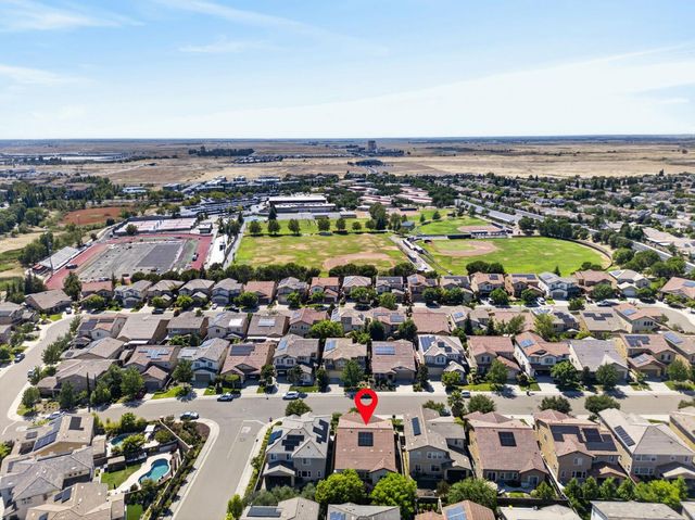 715 Wagon Trail Way, Rocklin, CA 95765