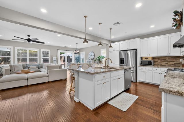 715 Wagon Trail Way, Rocklin, CA 95765