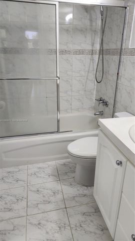 9405 W Flagler Street D204, Miami, FL 33174