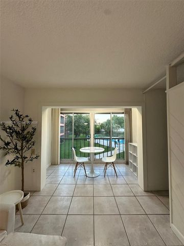 9405 W Flagler Street D204, Miami, FL 33174